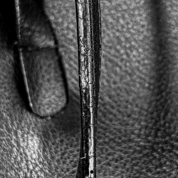 Balenciaga Everyday Tote - Picture 9 of 15